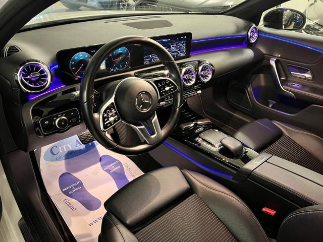 MERCEDES-BENZ A 180 d Automatic Sport + Pack Luci soffuse