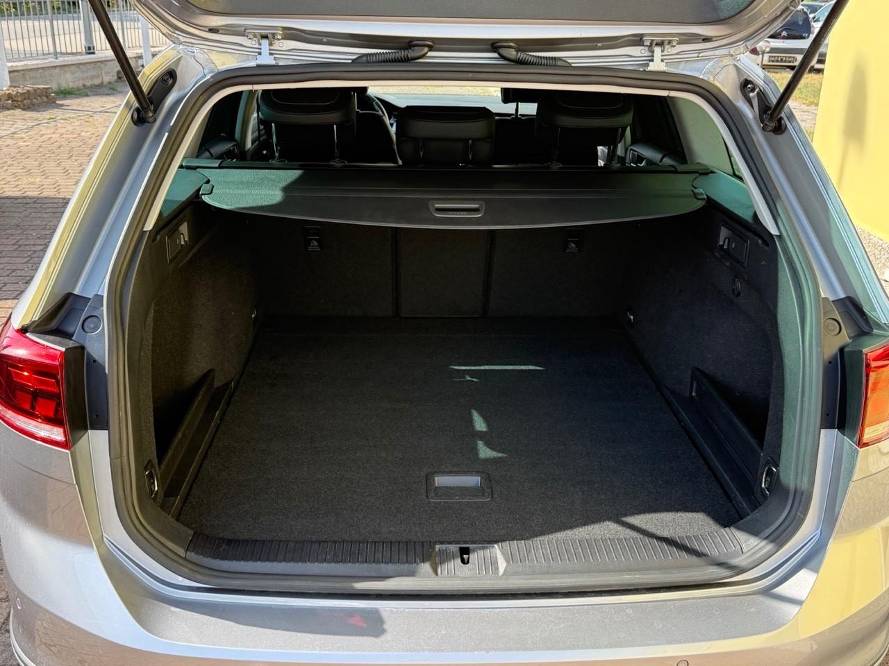 Volkswagen Passat Alltrack 2.0 TDI 200 CV 4MOTION DSG