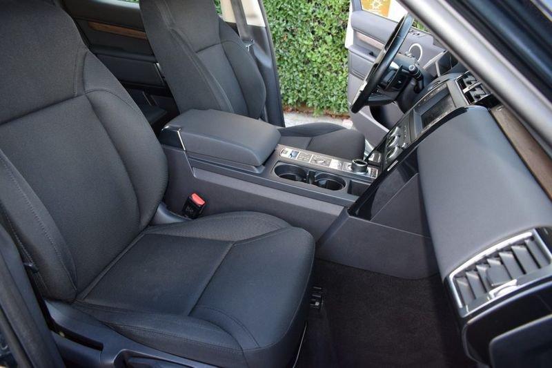 Land Rover Discovery V 3.0 VETTURA 7 POSTI