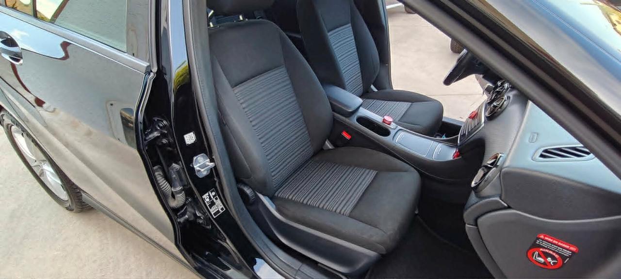 Mercedes-benz A 160 d Automatic Sport