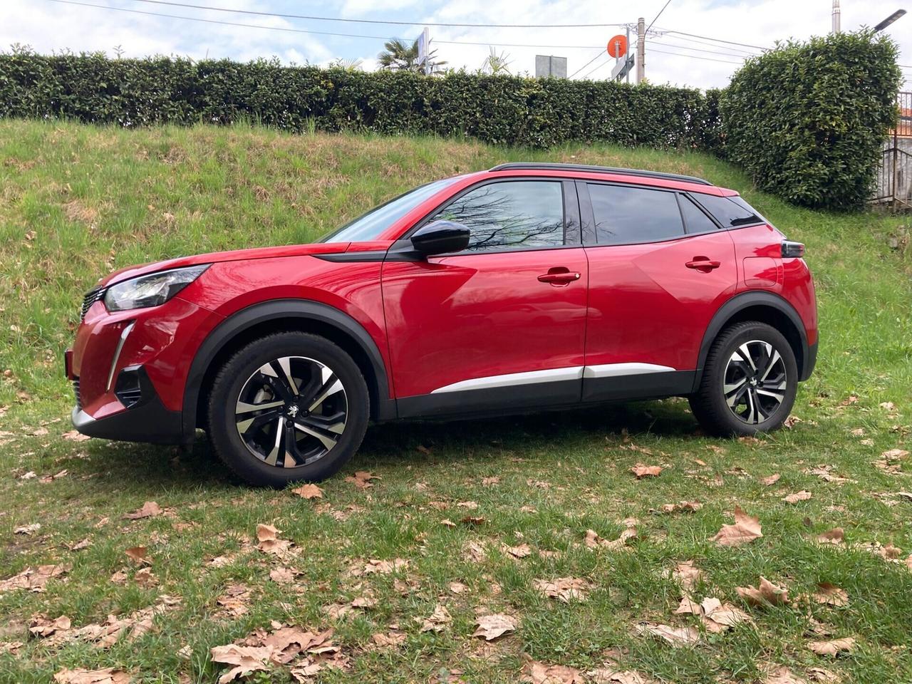 Peugeot 2008 PureTech 130 S&S EAT8 Allure Pack