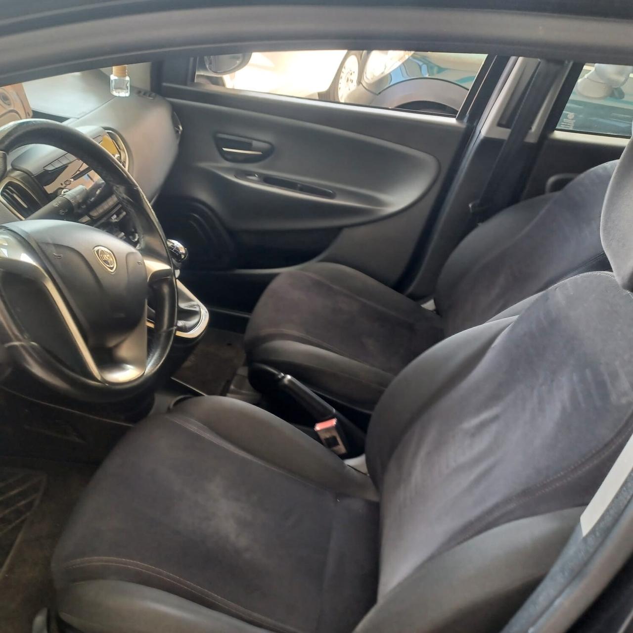 OTTIMA YPSILON 1.2 PER NEOPATENTATI