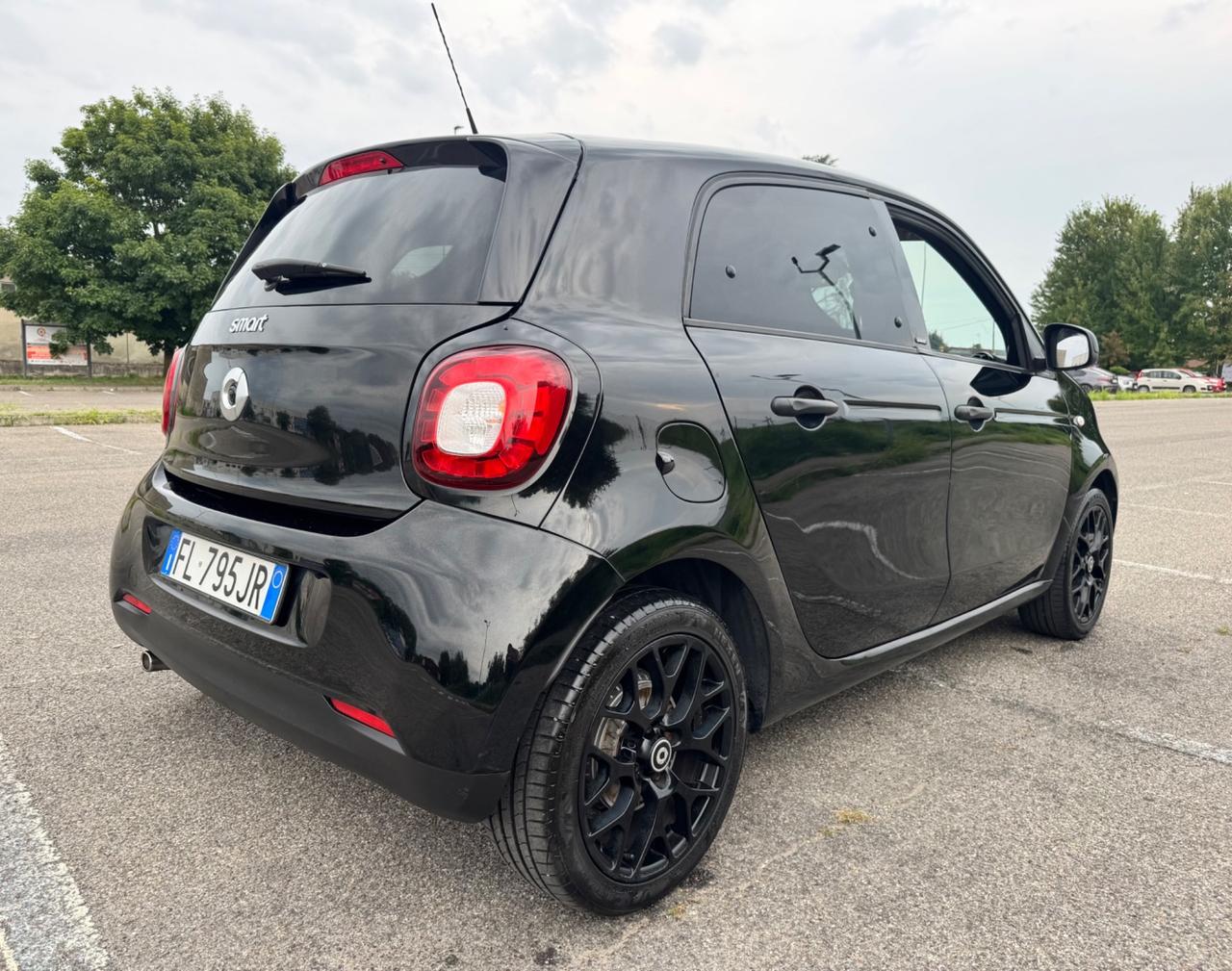 Smart ForFour tetto panoramico manutenzione completa