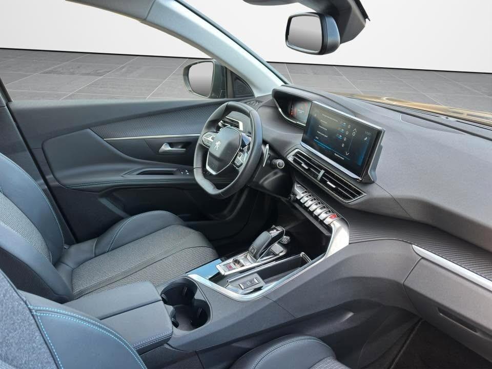 Peugeot 3008 BlueHDi 130 S&S EAT8 Allure