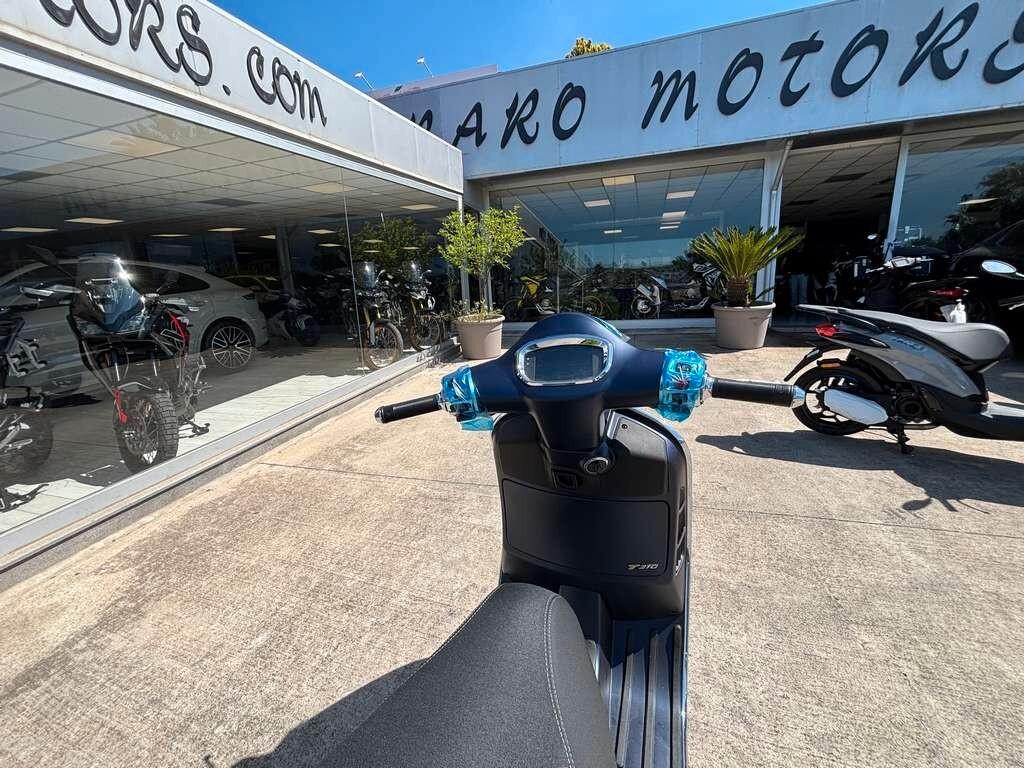 Piaggio Vespa 310 GTS SuperTech Nuovo pronto consegna Tua a solo 77 Euro al mese