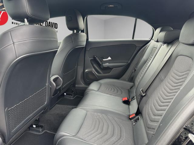 MERCEDES-BENZ A 180 d Automatic Sport