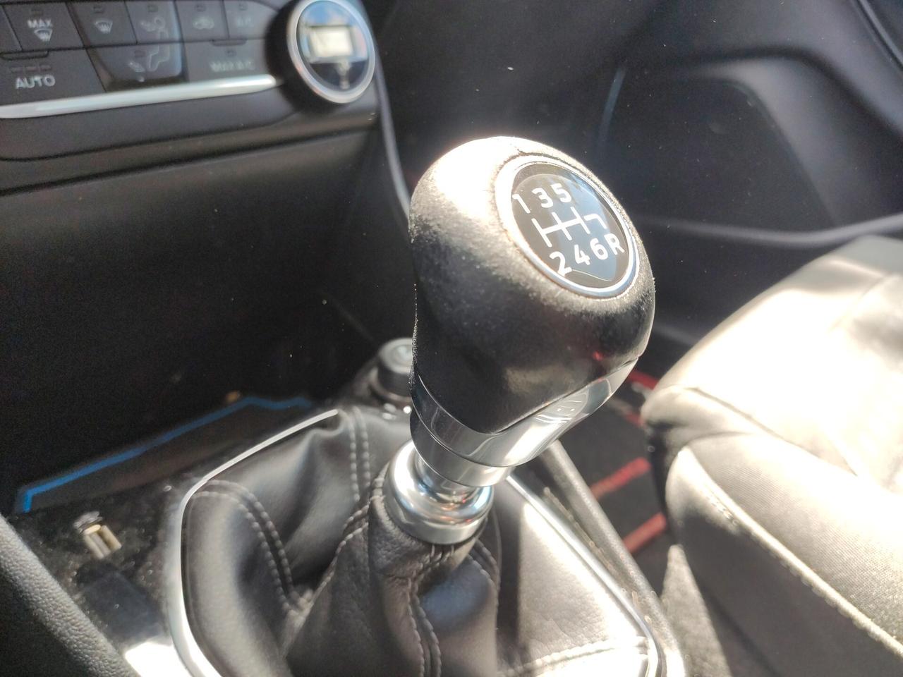 Ford Fiesta 1.5 TDCi 5 porte ST-Line