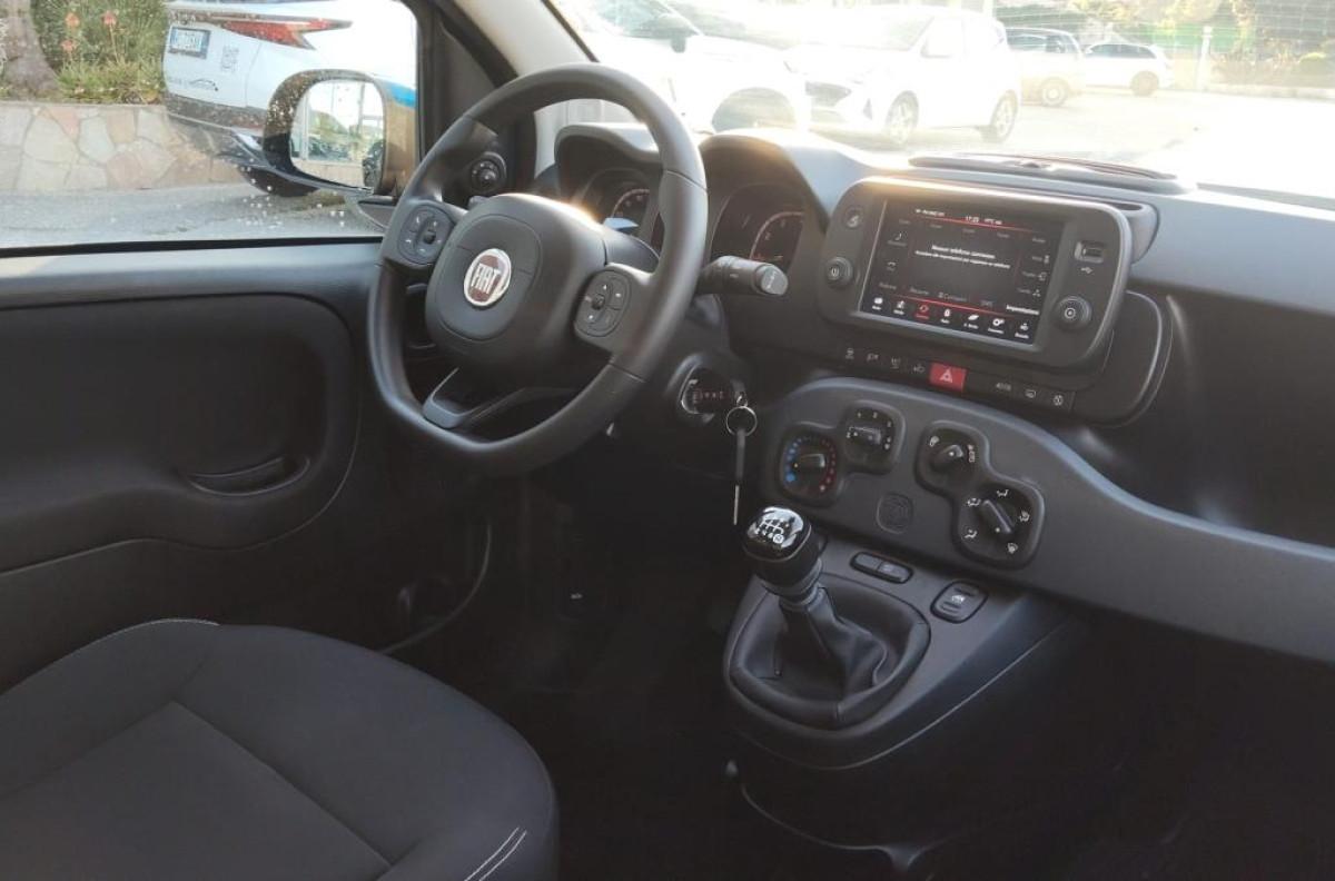 FIAT PANDA CROSS 1.0 hybrid 70cv