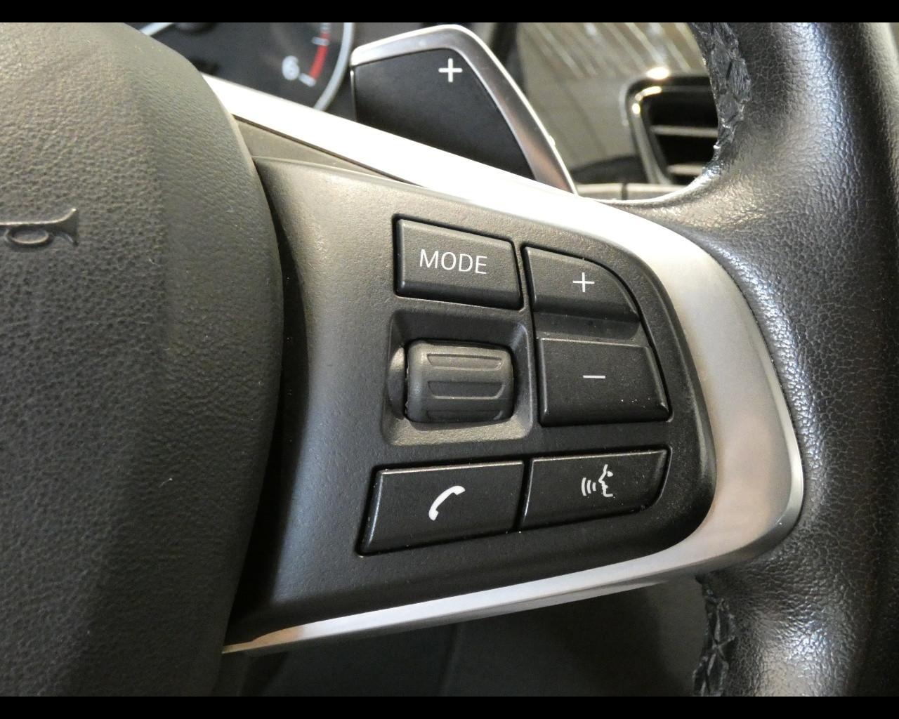 BMW X1 (F48) - X1 xDrive18d xLine