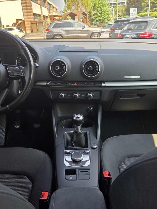 AUDI A3 SPB 1.6 TDI 116 CV Sport