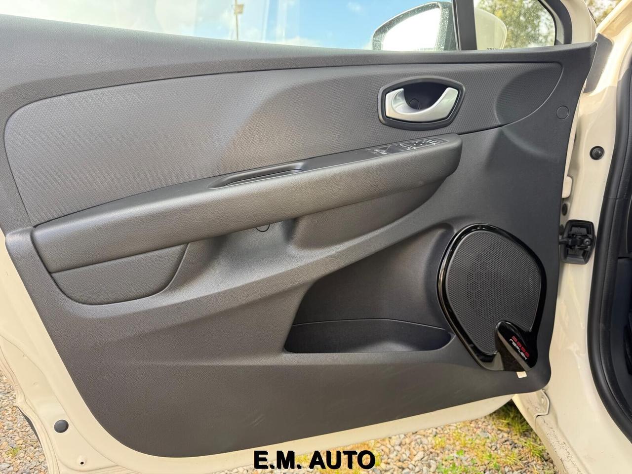 Renault Clio dCi 8V 75 CV Start&Stop 5 porte Energ