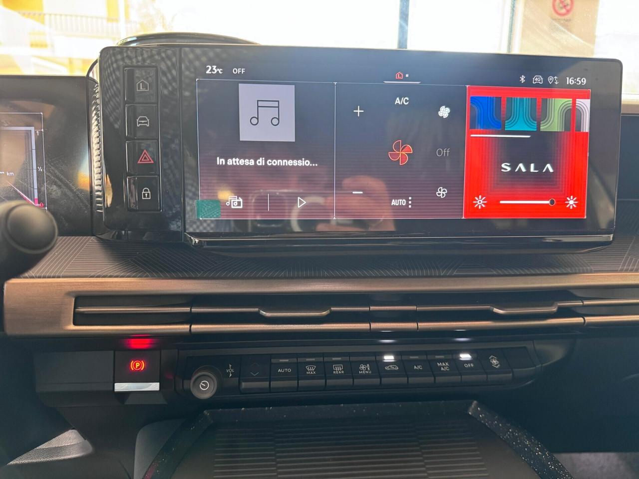 Lancia Ypsilon Hybrid e-DCT NUOVA