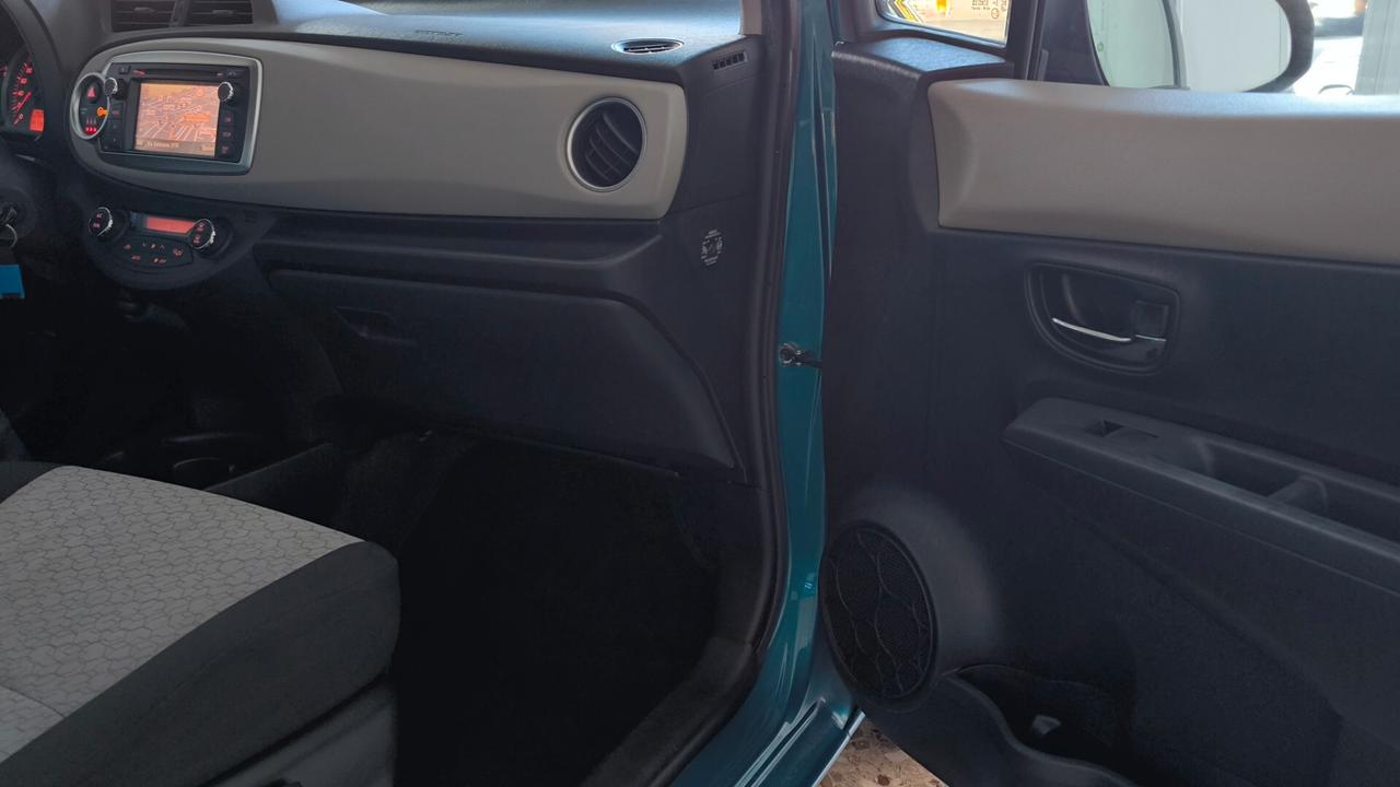 Toyota Yaris 1.4 D-4D 5 porte Lounge