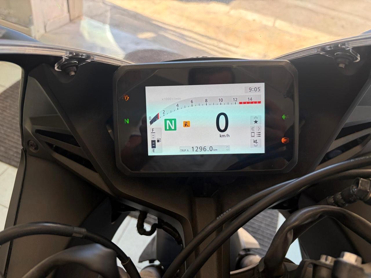 Honda CBR 650 R PARI AL NUOVO SOLO 1296KM