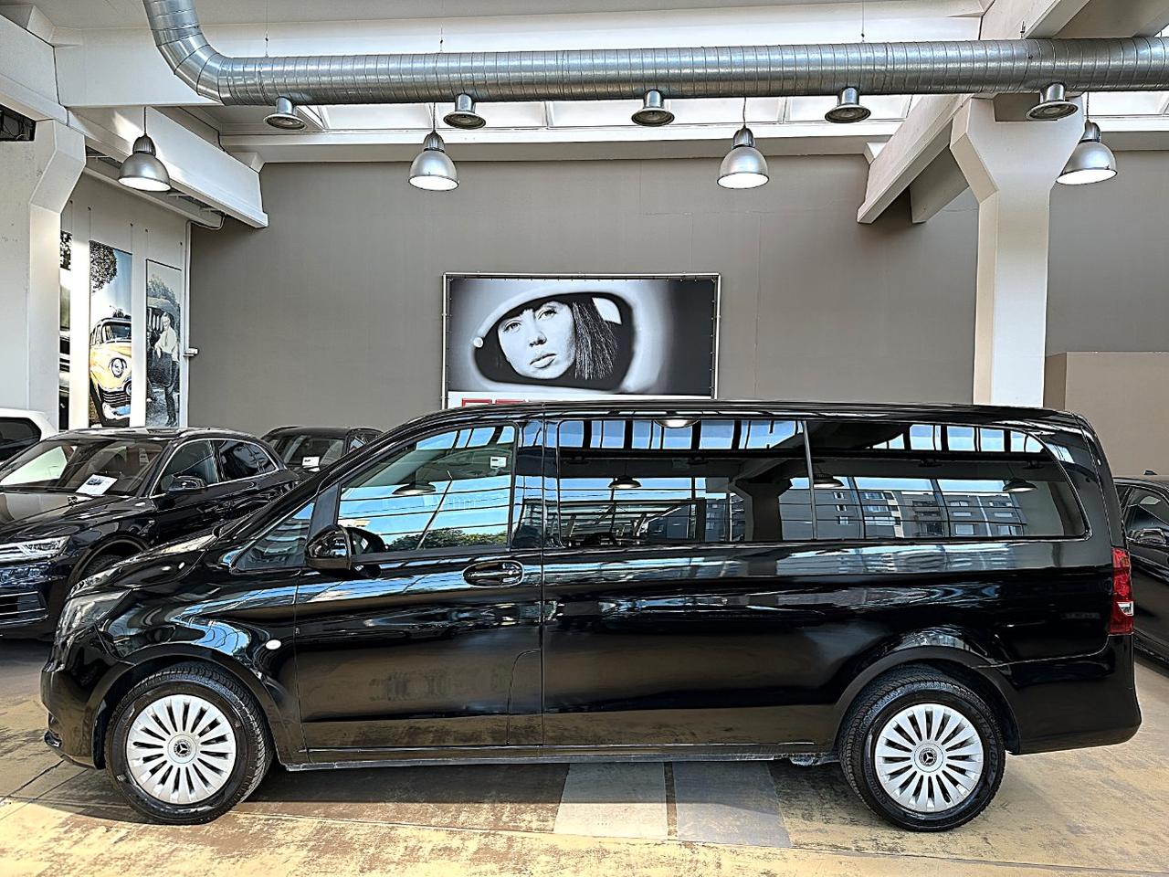 MERCEDES Vito 114 cdi long tourer auto - 9 Posti - IVA Esposta