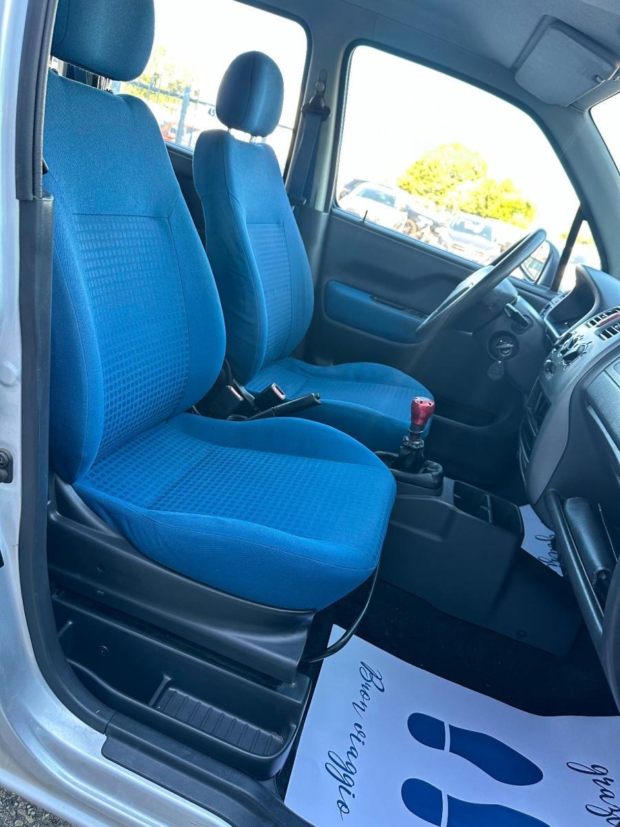 OPEL - Agila - 1.2 16V Enjoy