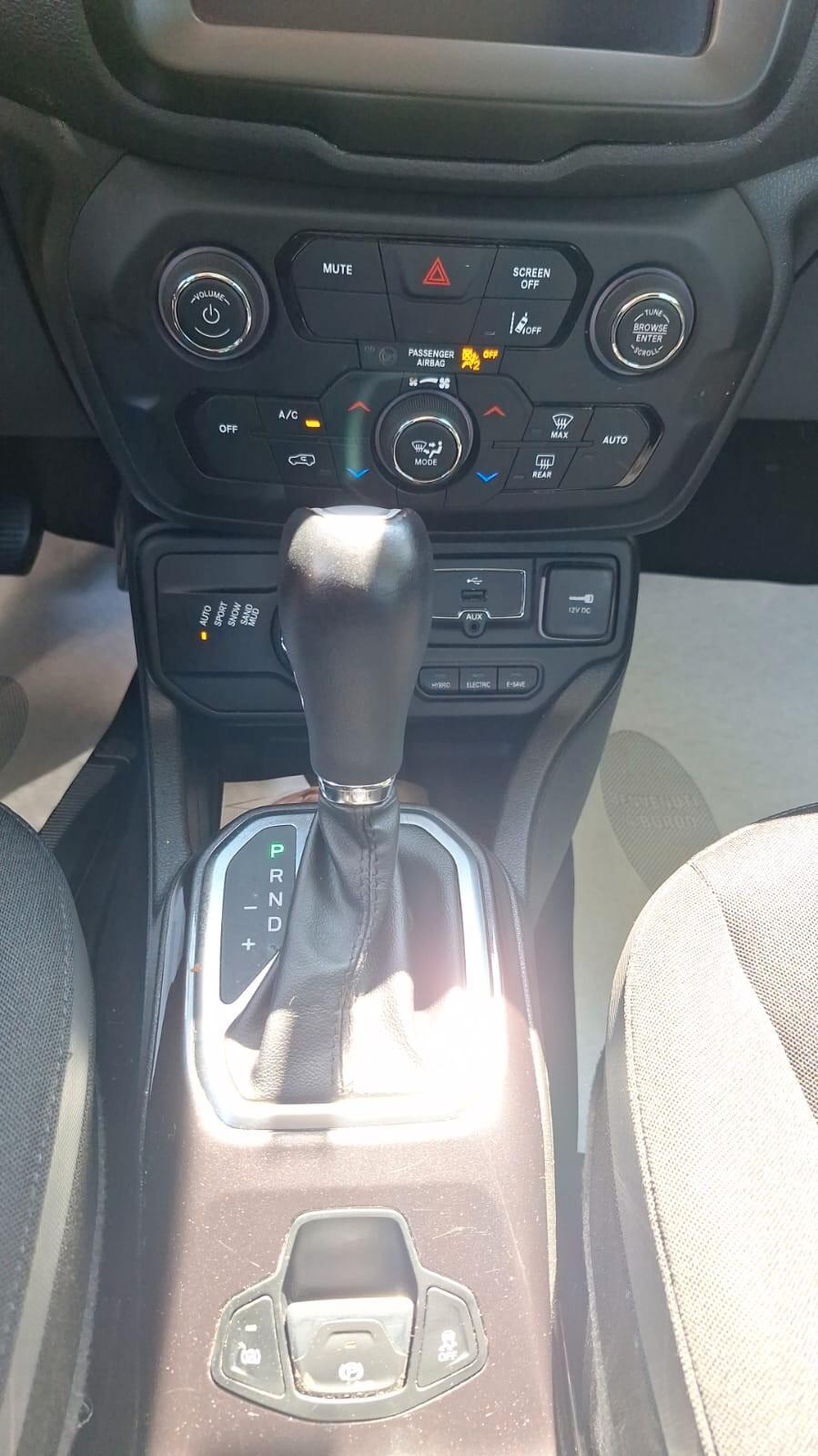 Jeep Renegade 1.3 T4 190CV PHEV 4xe AT6 Limited