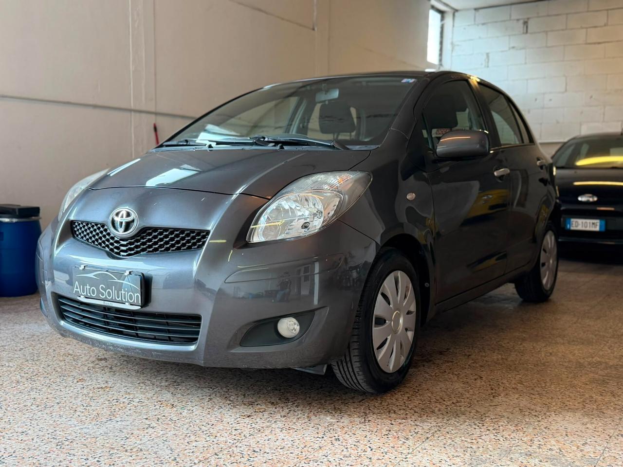 Toyota Yaris 1.3 5 porte Sol