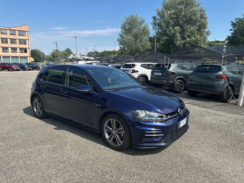 Volkswagen Golf 1.5 TSI ACT 5p. Sport BlueMotion Technology R-line interno ed esterno