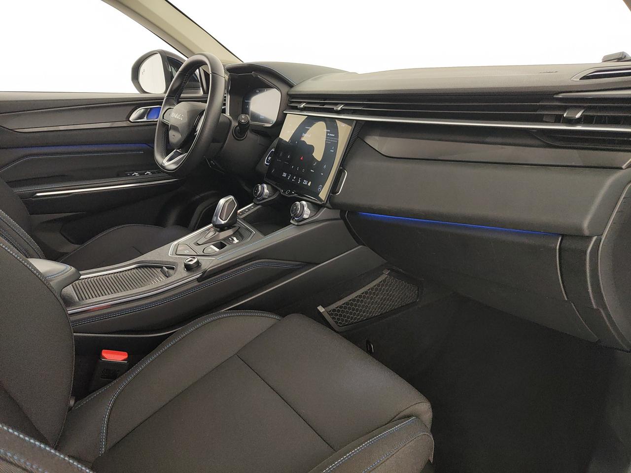 LYNK&CO 01 1.5 td phev auto