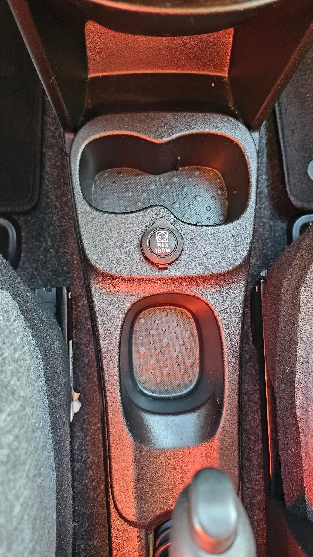 Fiat Panda 1.0 FireFly S&S Hybrid City Cross UNIPRO' NO NOLEGGIO
