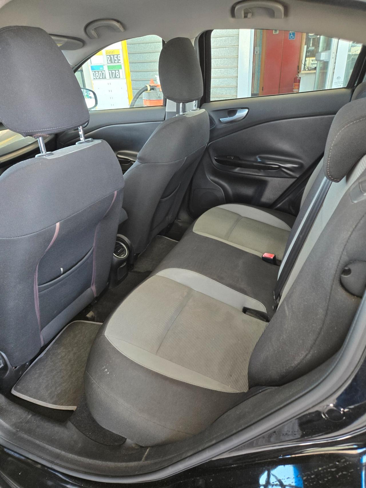 Alfa Romeo Giulietta 1.6 JTDm-2 105 CV Progression