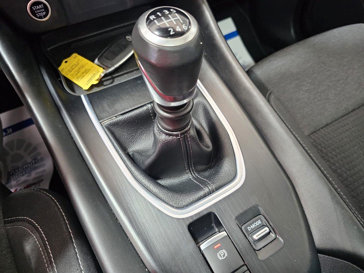 Nissan Qashqai 1.3 mhev N-Connecta 2wd 140cv + TETTO