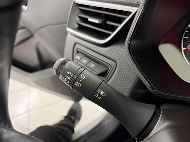 RENAULT Clio Blue dCi 100 CV 5 porte BUSINESS