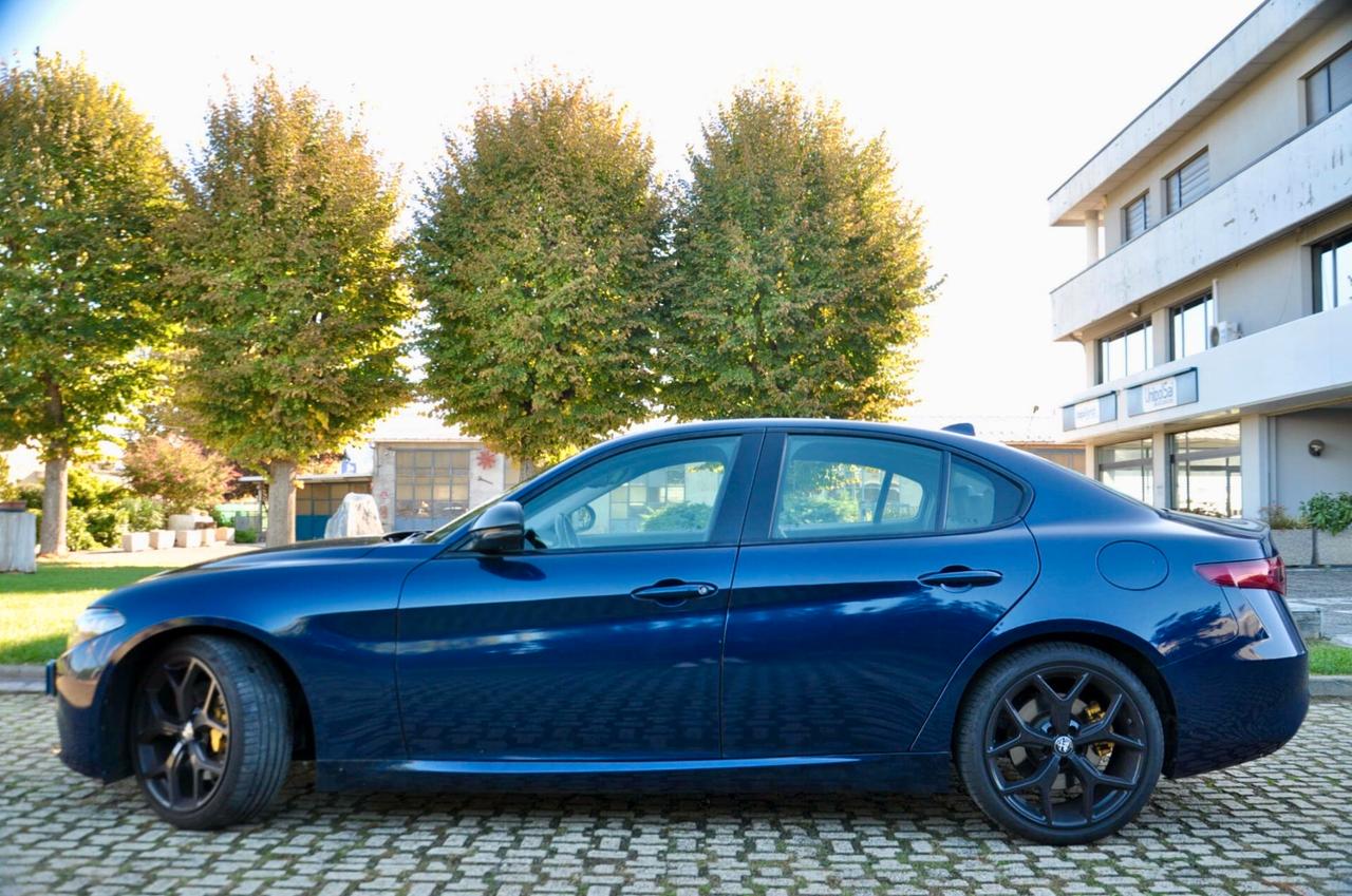 Alfa Romeo Giulia 2.0 t Business