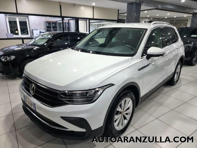 VOLKSWAGEN Tiguan NEW 2.0 TDI 150CV SCR DSG Life Navi - Fari a Led