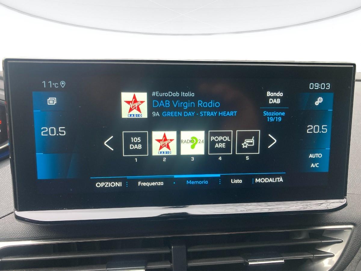 PEUGEOT 3008 1.5 bluehdi Allure Pack 130cv eat8