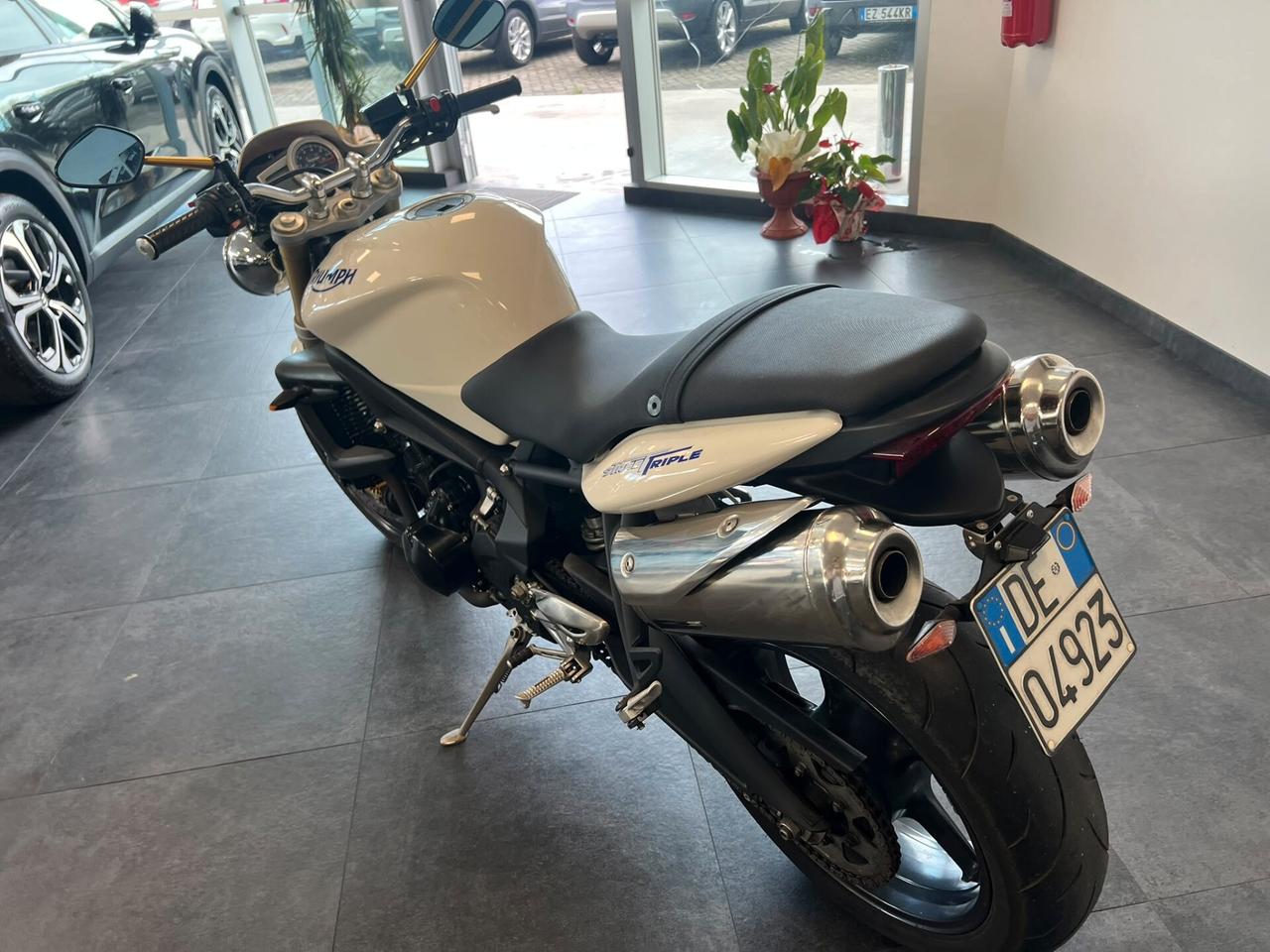 Triumph Street Triple