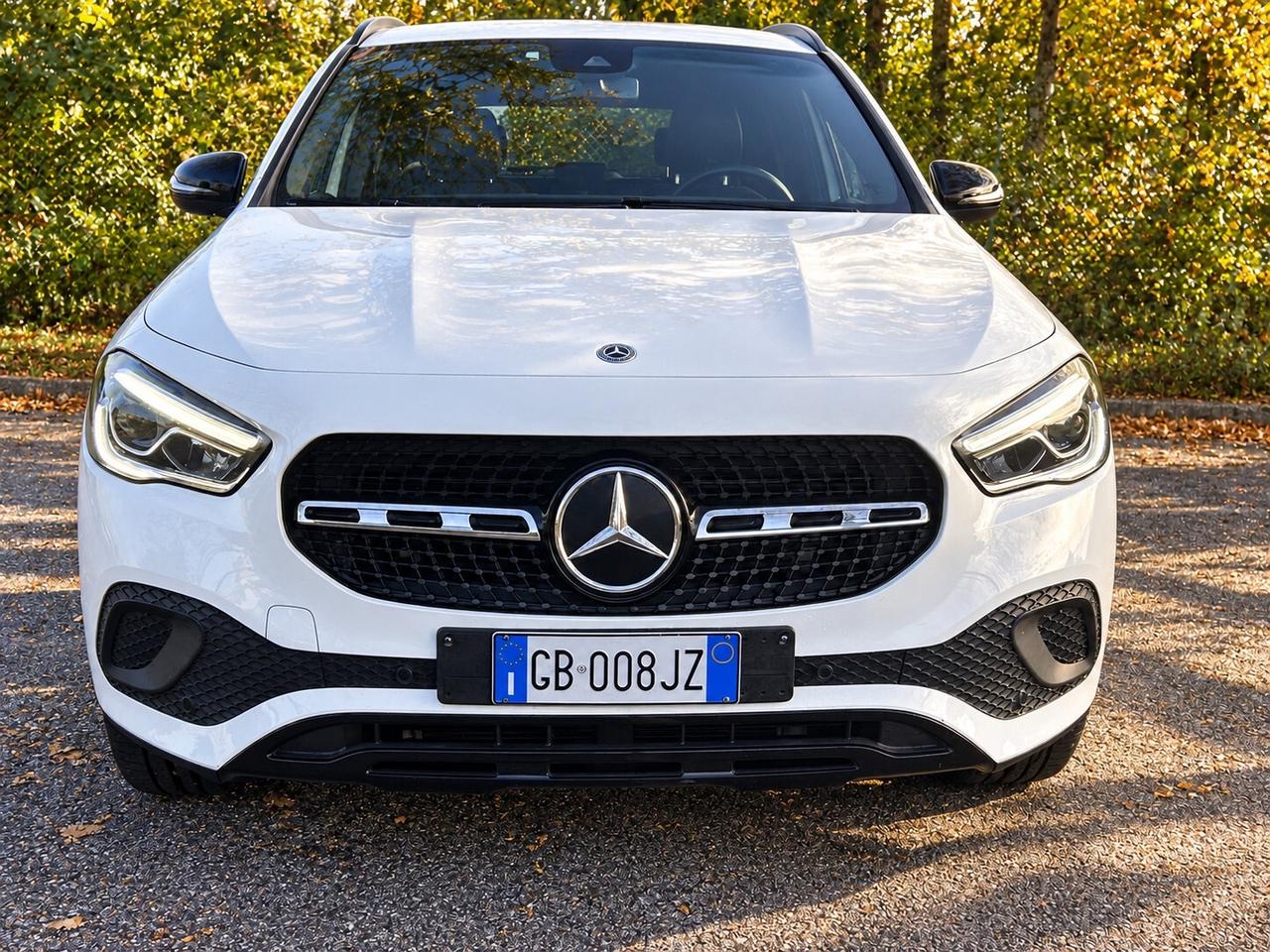 Mercedes-benz GLA 200 Mercedes Automatic Sport 163 CV Navi