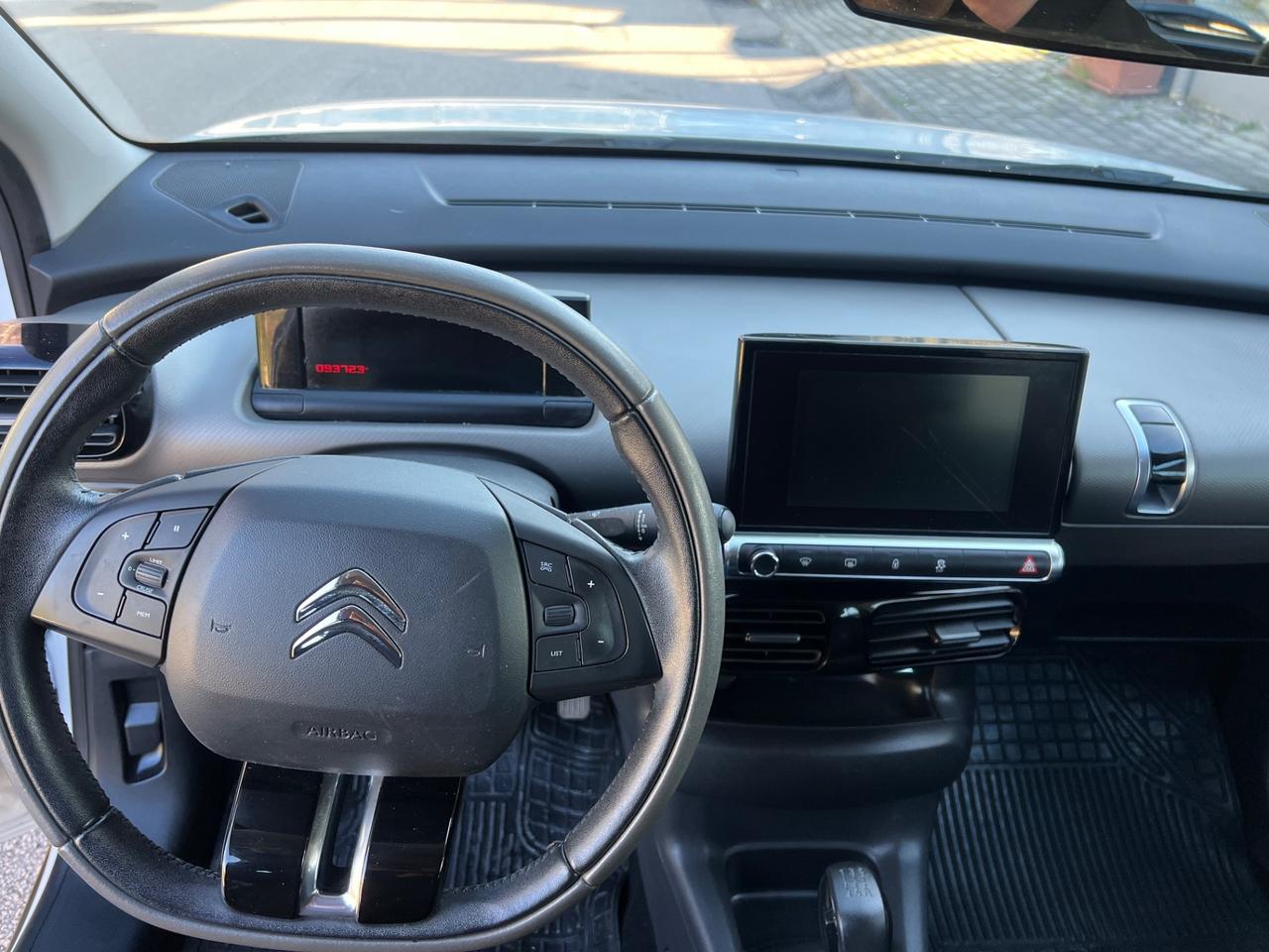 Citroen C4 Cactus 1.2 benzina 82cv Shine 98mila km