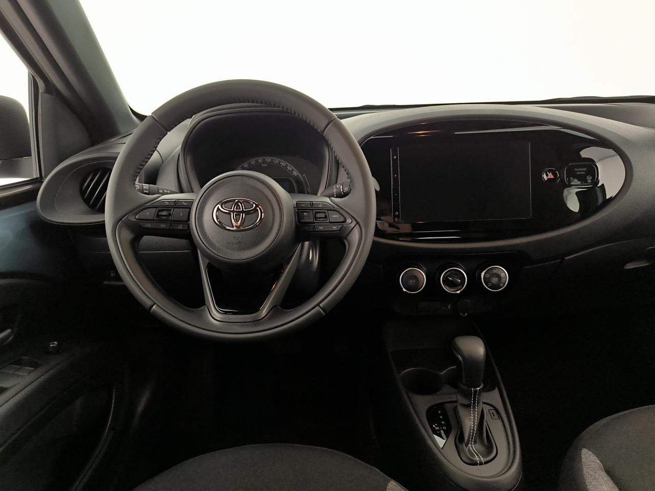 Toyota Aygo x 1.0 active 72cv s-cvt