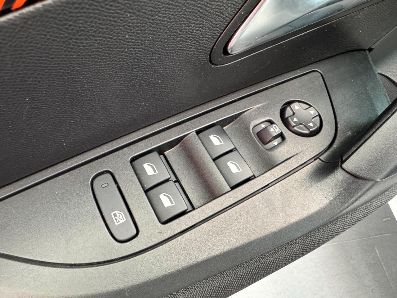 Peugeot 2008 BlueHDi 110 Active Pack - 2021