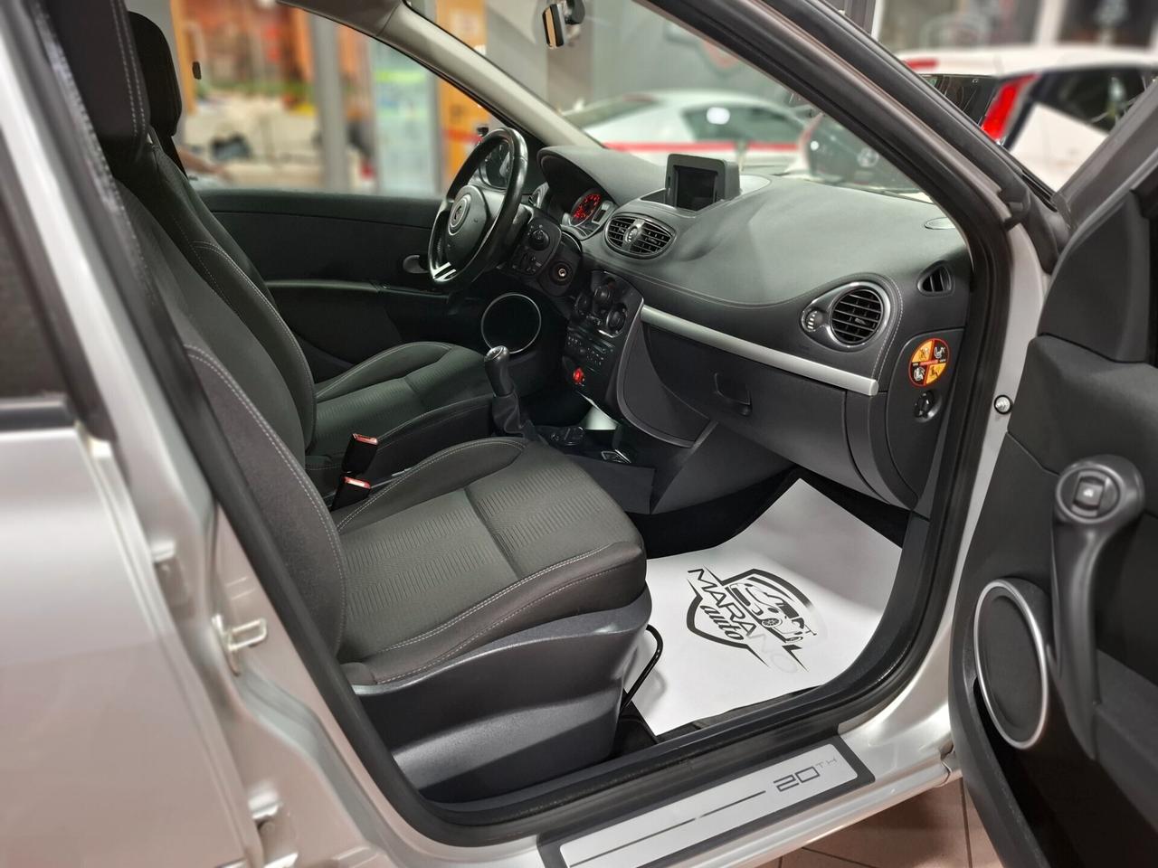 Renault Clio 1.2 benzina"20 TH" Neopatentato