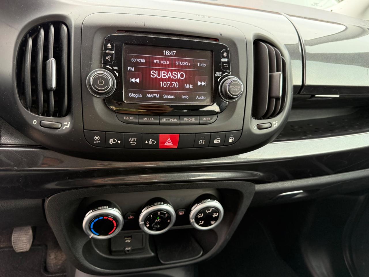 Fiat 500L 0.9 TwinAir Turbo Natural Power NEOAPATENTATI