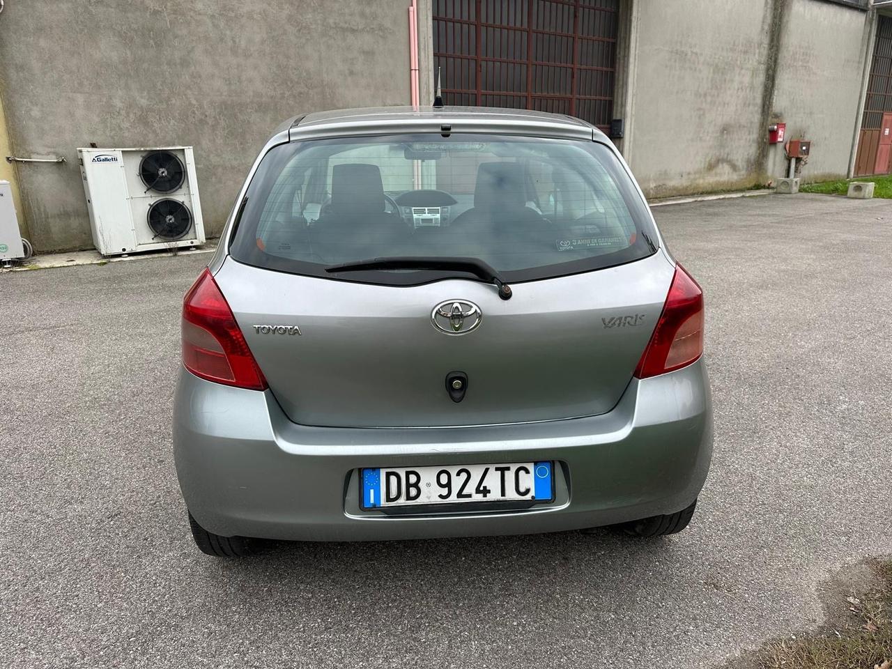 Toyota Yaris 1.3 3 porte GPL C.AUT. NEOPATENTATI