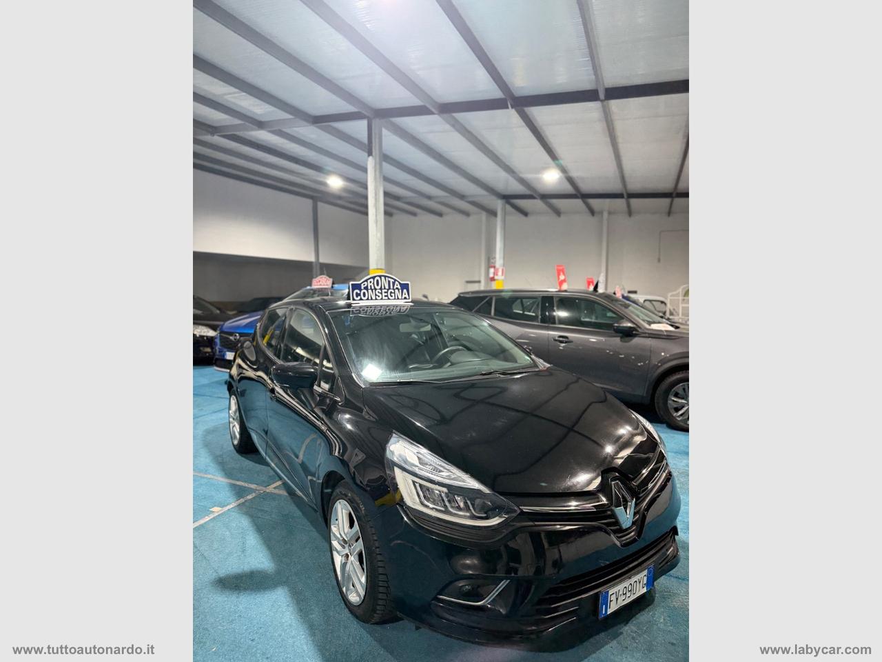 RENAULT Clio dCi 8V 75 CV 5 porte Duel2