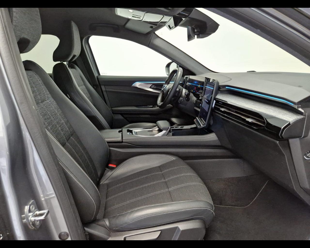 RENAULT Austral - Austral 1.2 E-Tech full hybrid Techno 200cv auto