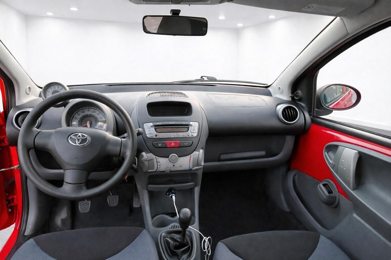 Toyota Aygo 2006 1.0 12V VVT-i 5 porte Sol BLUETOOTH KM CERTIFICATI NEOPATENTATI