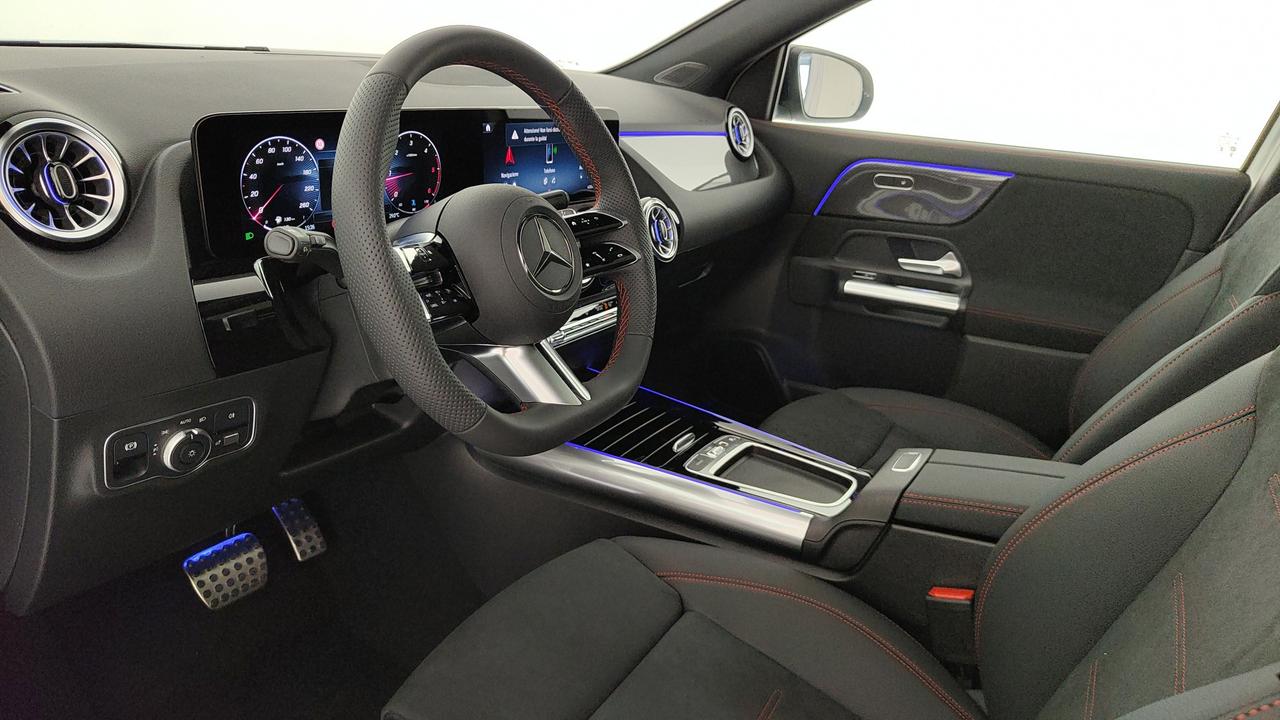 Mercedes-Benz GLA 200 d automatic