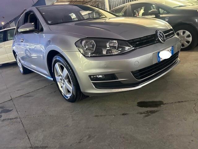 VOLKSWAGEN GOLF SERIE 7 E MEZZO