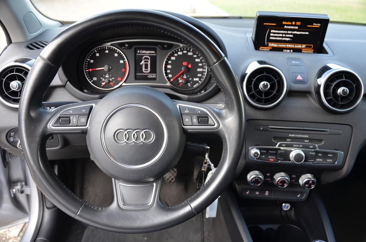 Audi A1 SPB 1.0 TFSI ultra 82CV , PERMUTE