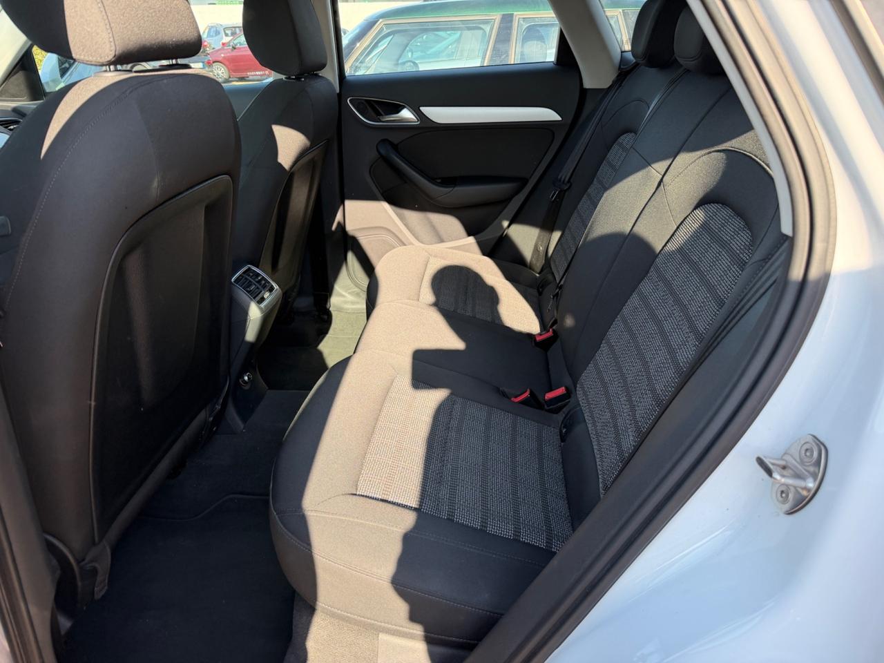 Audi Q3 2.0 TDI 150 CV quattro S tronic Sport