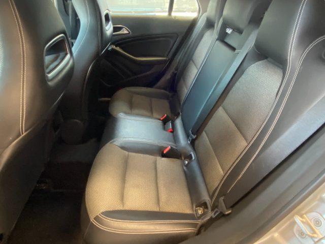 MERCEDES-BENZ CLA 180 d S.W. Automatic Business
