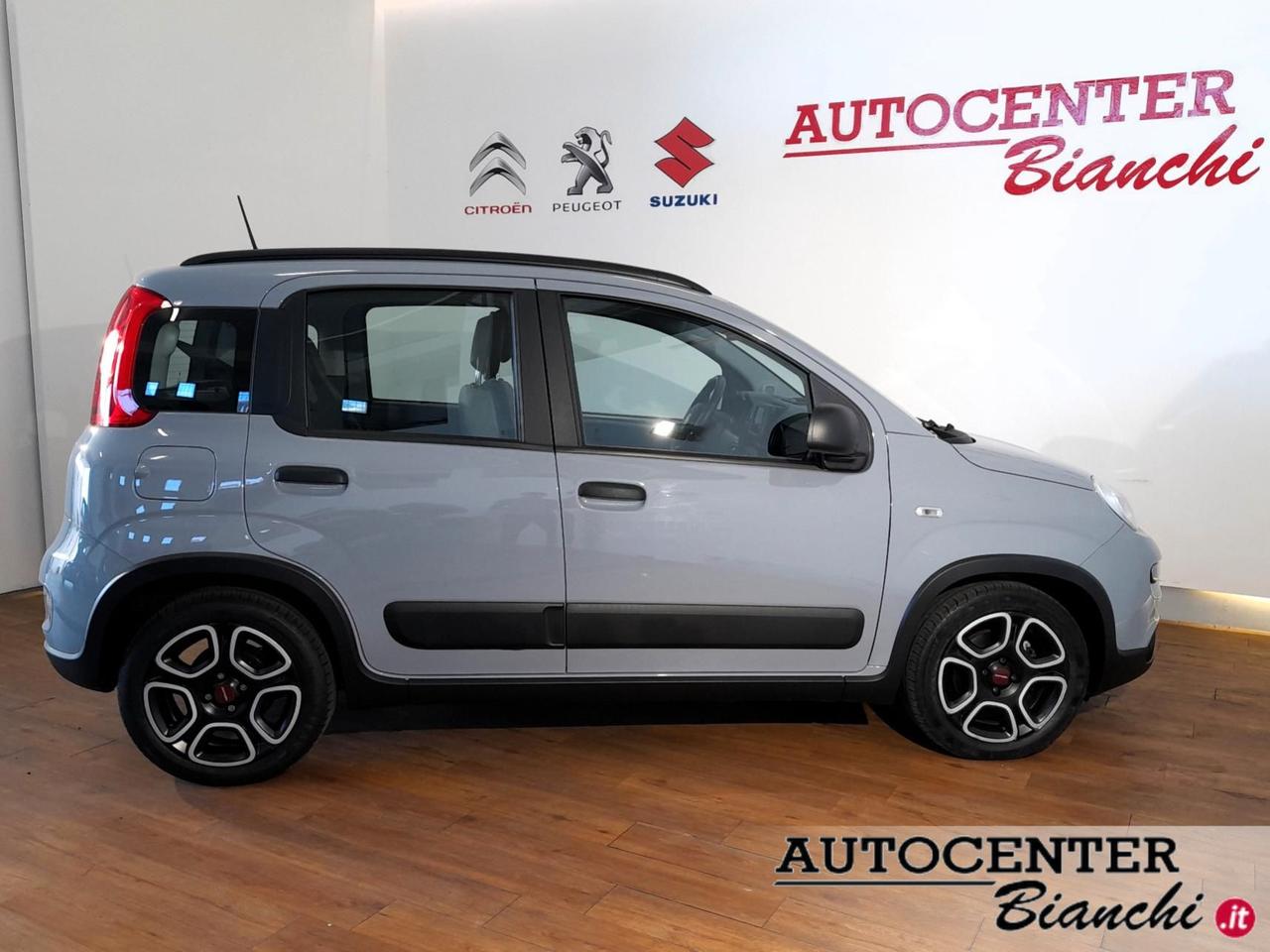 Fiat Panda 1.0 firefly hybrid City Life s&s 70cv 5p.ti