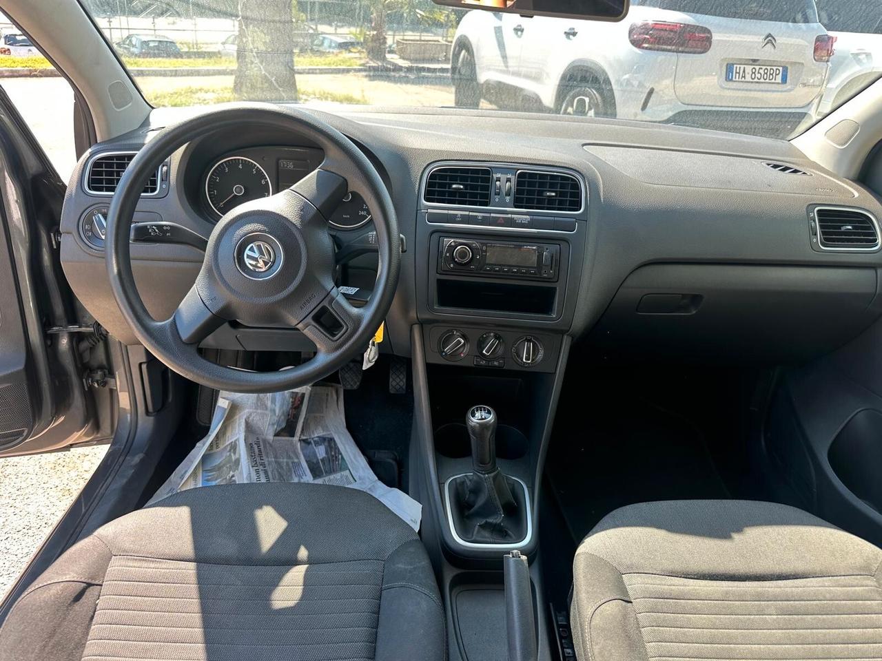 Volkswagen Polo 1.4 5 porte Highline NEOPATENTATI