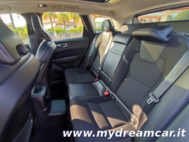 VOLVO XC60 T6 Recharge Plug-in Hybrid AWD Inscription